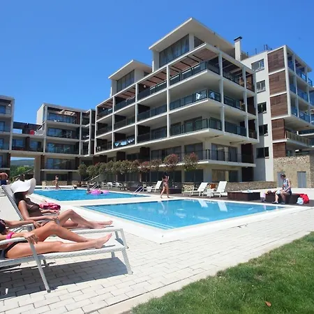 公寓 Yoobulgaria 奥布佐尔